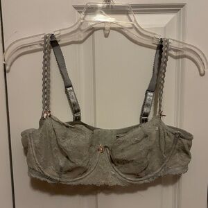 Felina Women's Size 40B Lace Bra